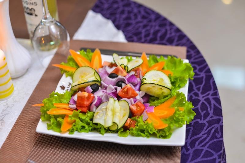 Nawagi Restaurant - Image 3